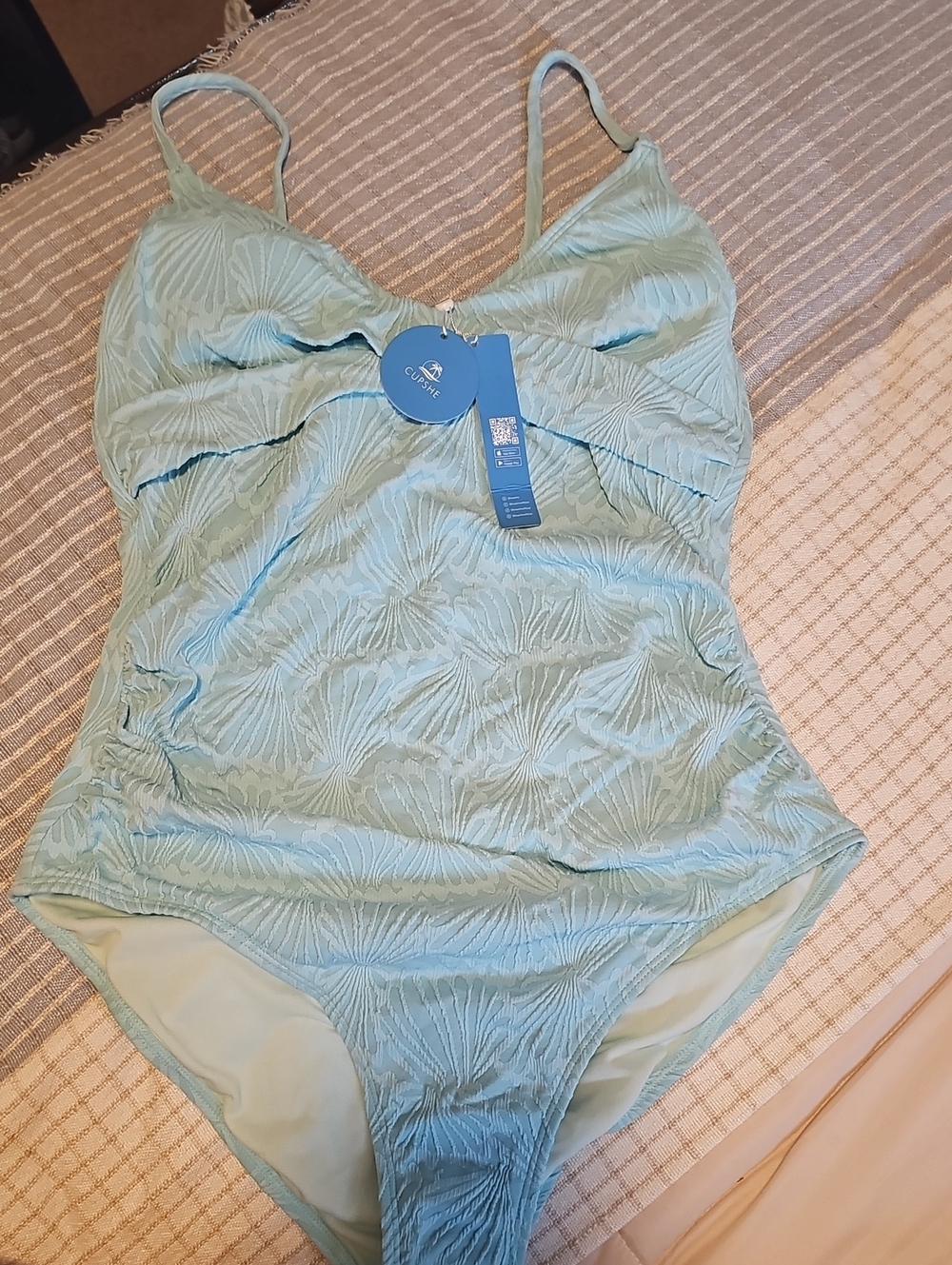 Cupshe Light Mint Green Textured One-Piece Swimsuit